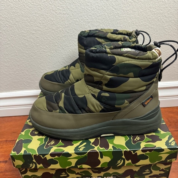 A BATHING APE x Suicoke Bower camouflage-print Boots Size 11 - Picture 1 of 12